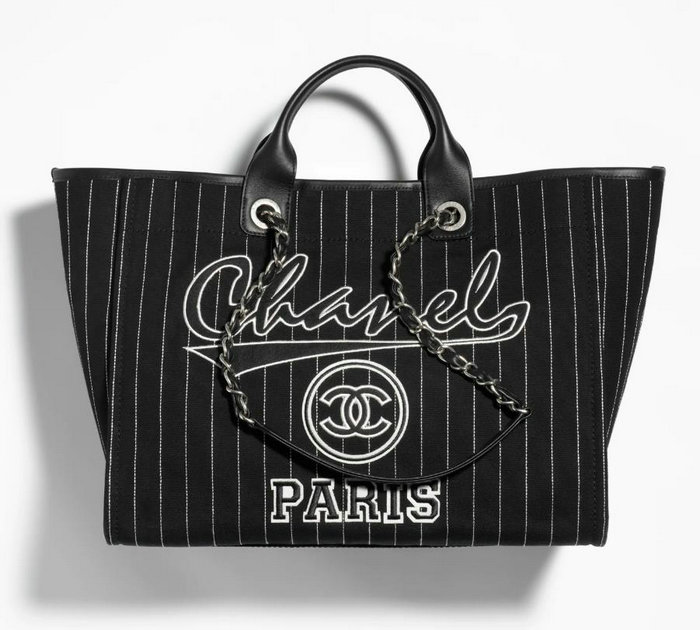 Chanel Small Tote Black AS3257