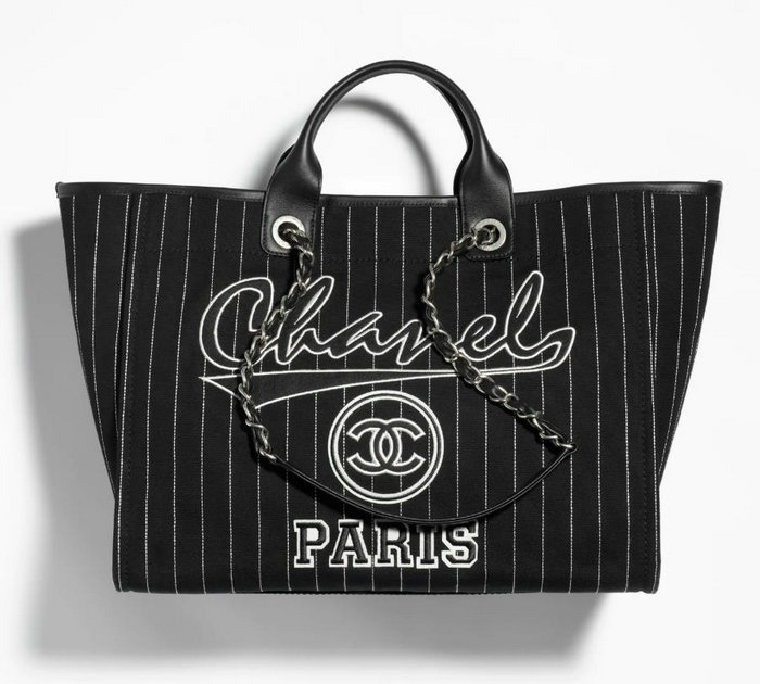 Chanel Small Tote Black AS3257