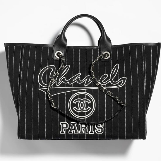 Chanel Small Tote Black AS3257