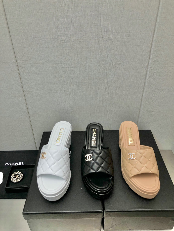 Chanel Wedge Sandals SNC042101