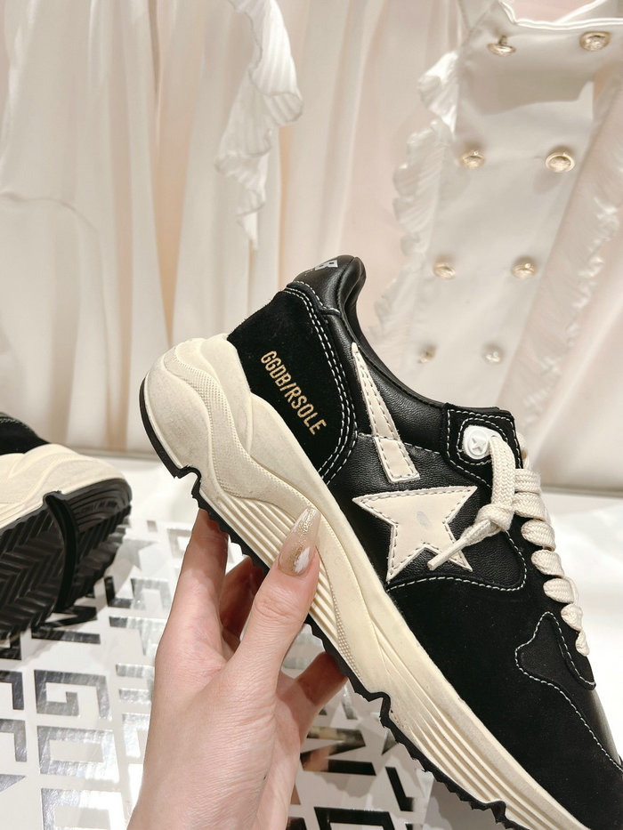 Golden Goose Sneakers SHG042101