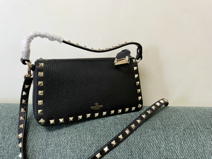 Valentino Garavani Rockstud Leather Shoulder Bag Black V5500