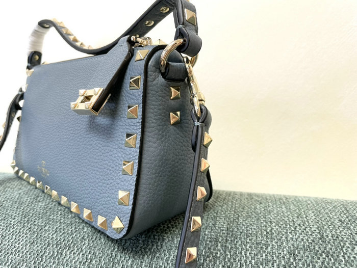 Valentino Garavani Rockstud Leather Shoulder Bag Blue V5500