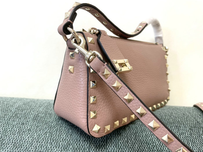 Valentino Garavani Rockstud Leather Shoulder Bag Pink V5500