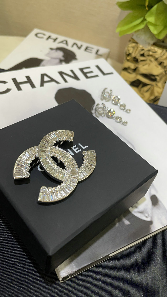 Chanel Brooch CR14