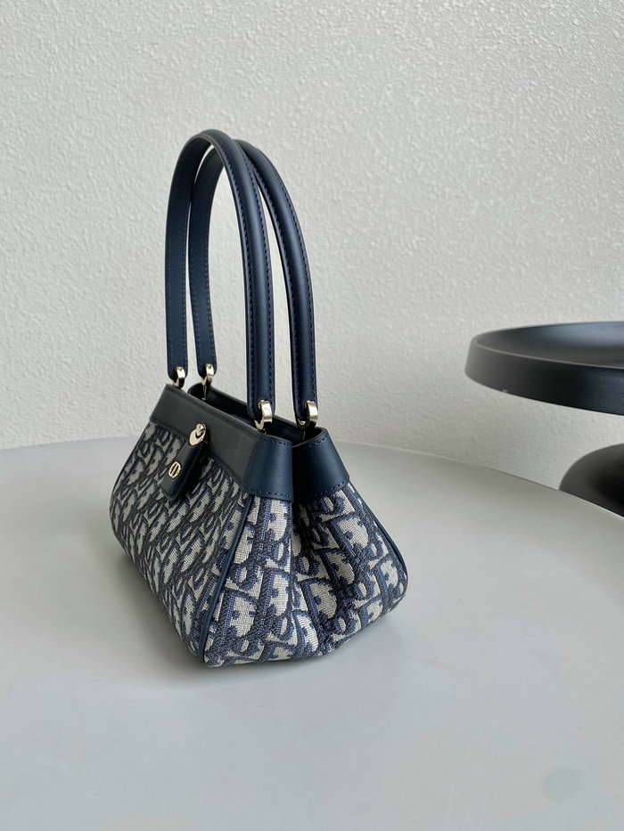 Small Dior Key Bag D6098