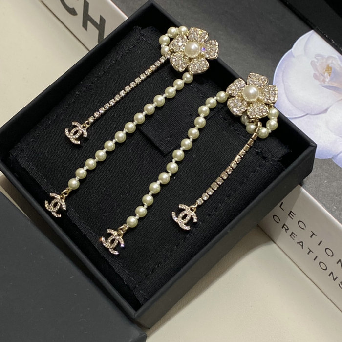 Chanel Earrings CE051006