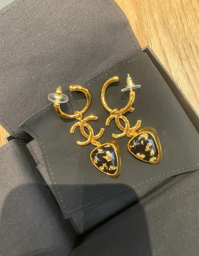 Chanel Earrings CE051008