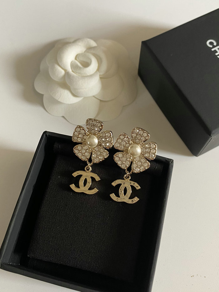 Chanel Earrings CE051010