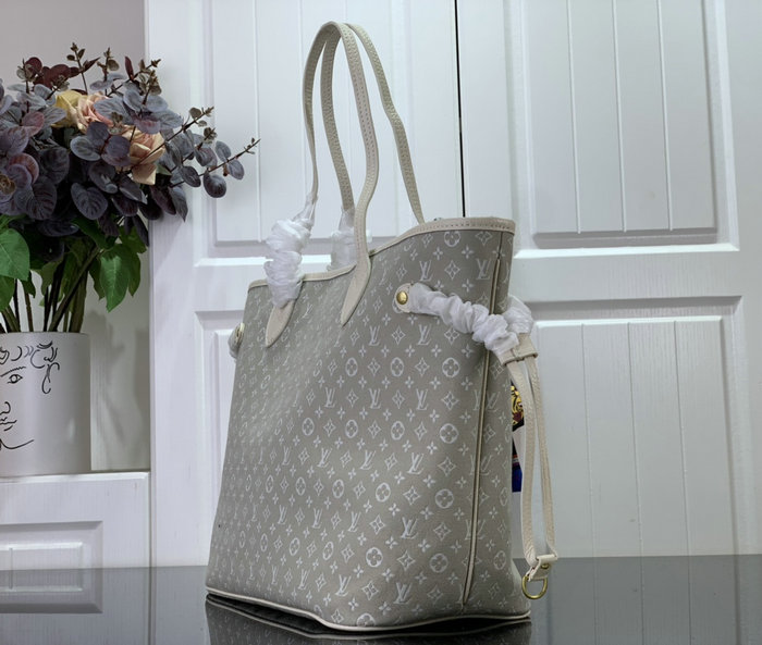 Louis Vuitton Denim Neverfull MM White M40995