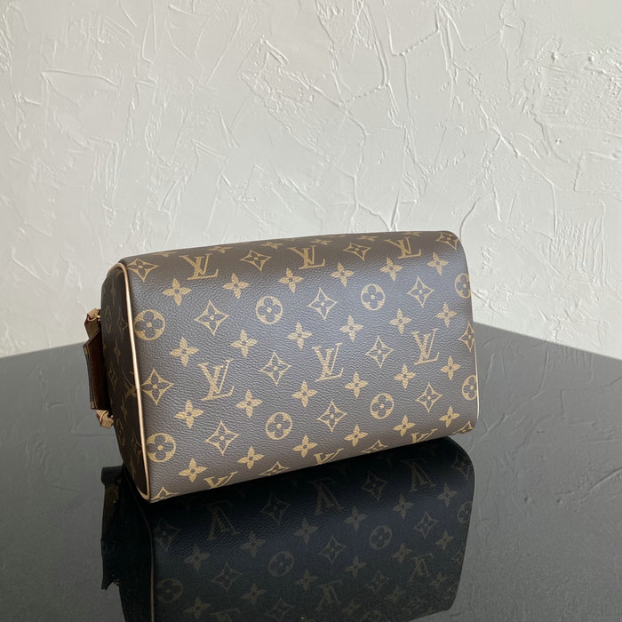 Louis Vuitton Monogram Canvas Toilet Dopp Kit Pouch M44494