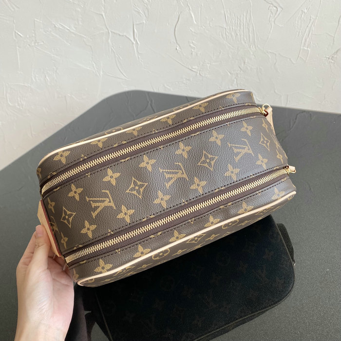 Louis Vuitton Monogram Canvas Toilet Dopp Kit Pouch M44494