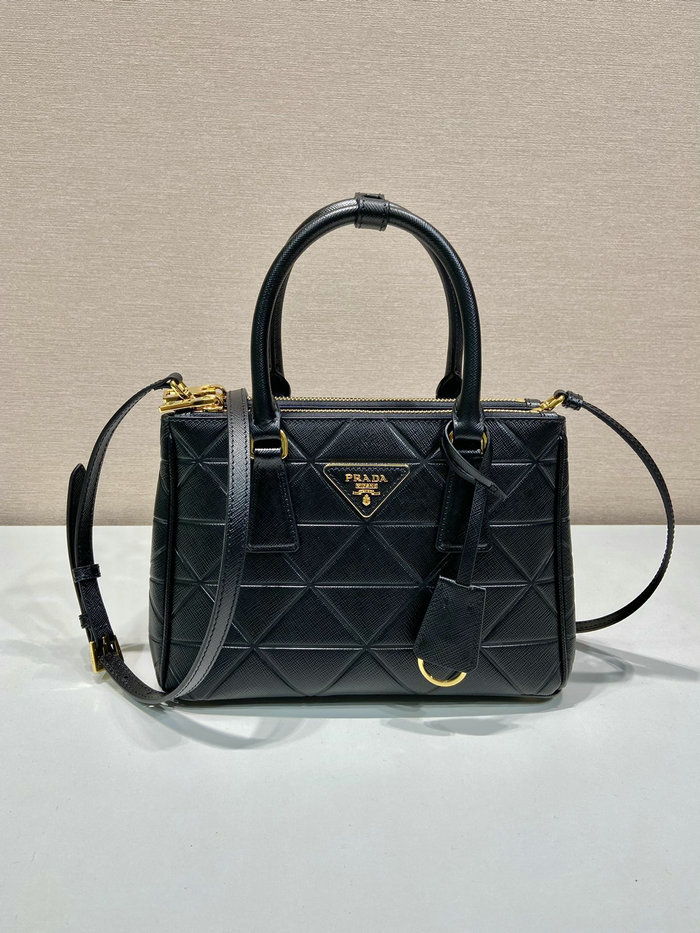 Prada Saffiano leather handbag Black 1BA896
