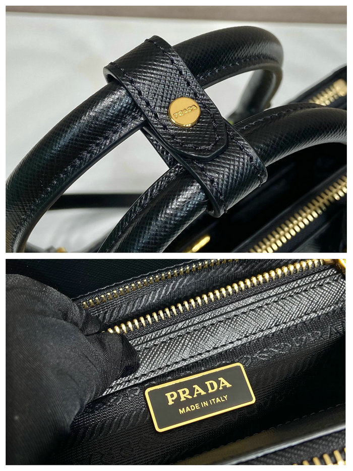 Prada Saffiano leather handbag Black 1BA896