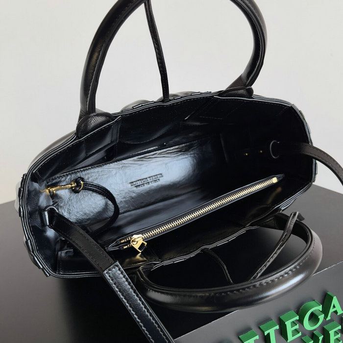 Bottega Veneta Mini Arco Tote Bag Black B729042