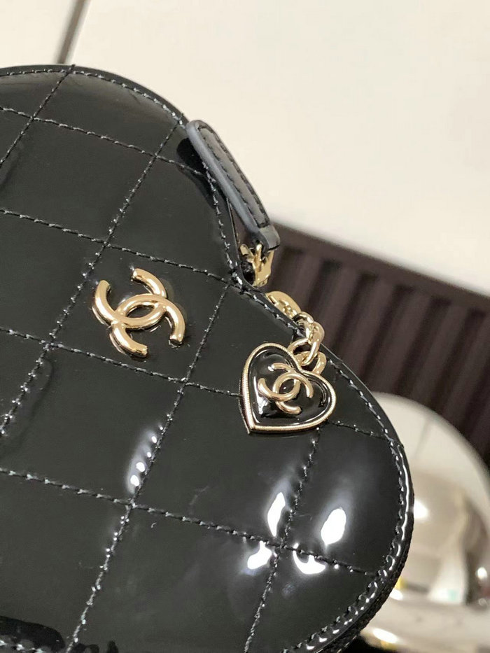 Chanel Clutch With Chain AP3295