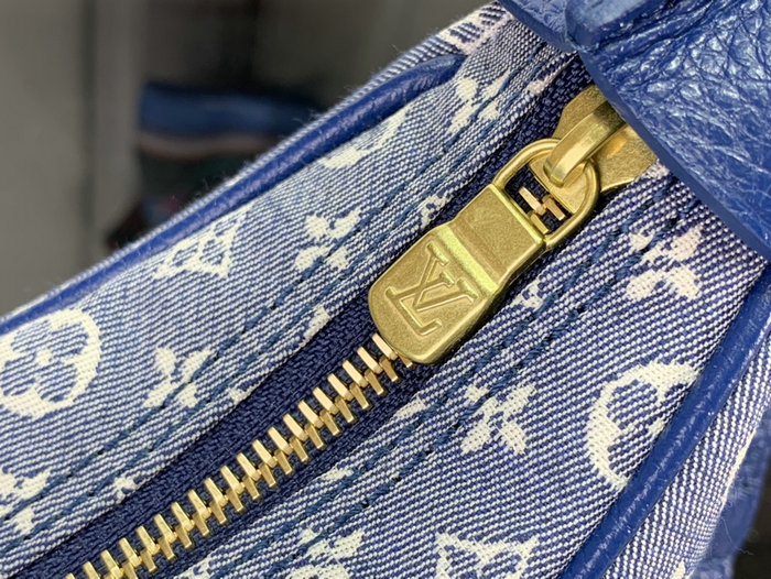 Louis Vuitton Boulogne Shoulder Bag Blue M95225