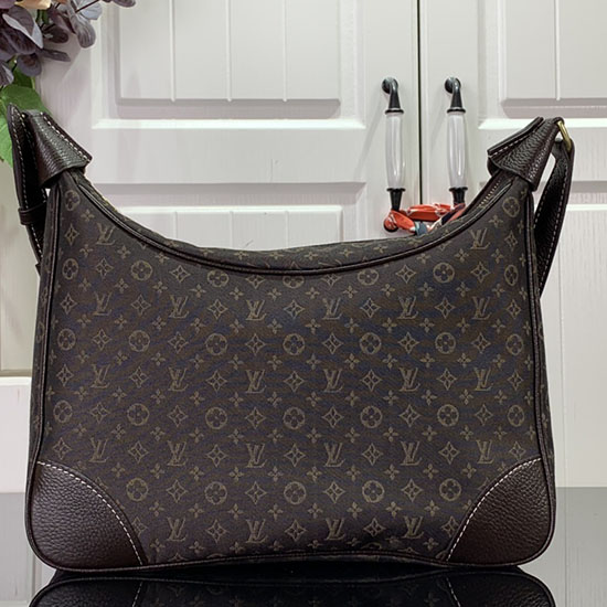 Louis Vuitton Boulogne Shoulder Bag Coffee M95225