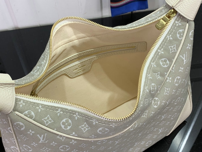 Louis Vuitton Boulogne Shoulder Bag White M95225