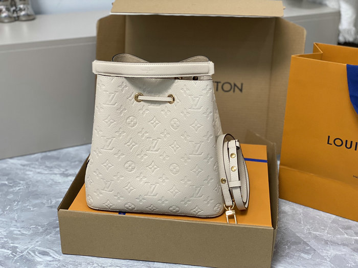 Louis Vuitton Neonoe MM Cream M46526