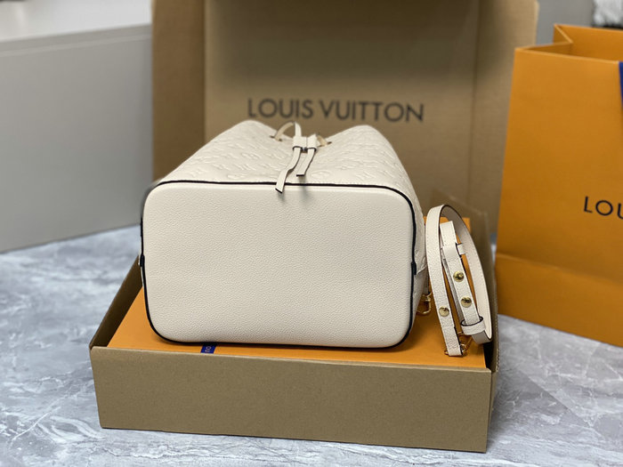 Louis Vuitton Neonoe MM Cream M46526