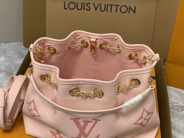 Louis Vuitton Summer Bundle M46492