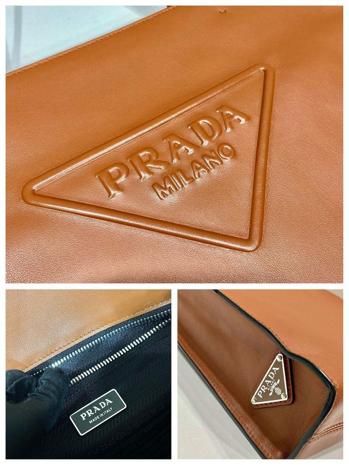 Prada Leather tote bag Brown 1BG429