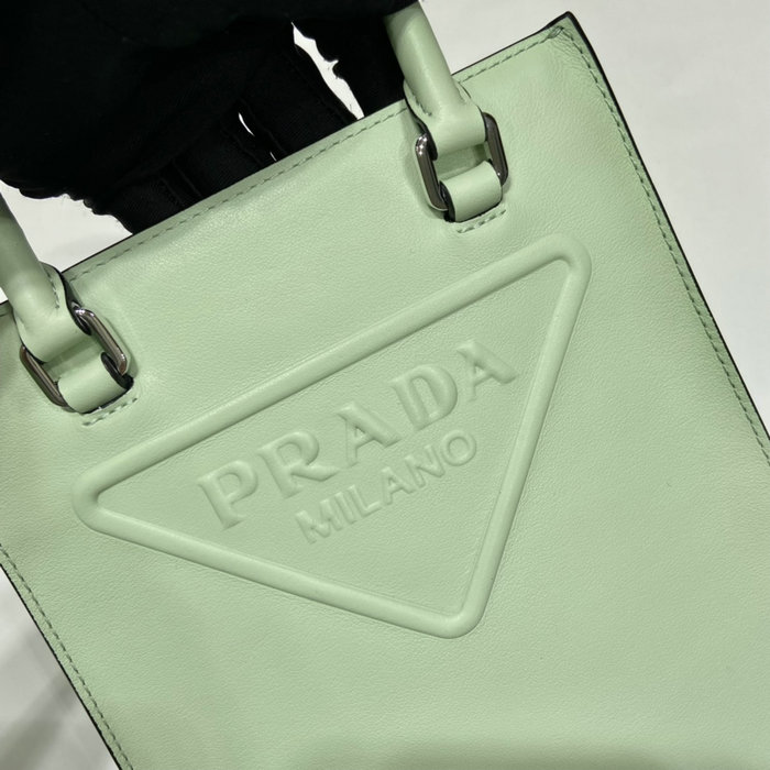 Prada Smooth Leather handbag Green 1BA333