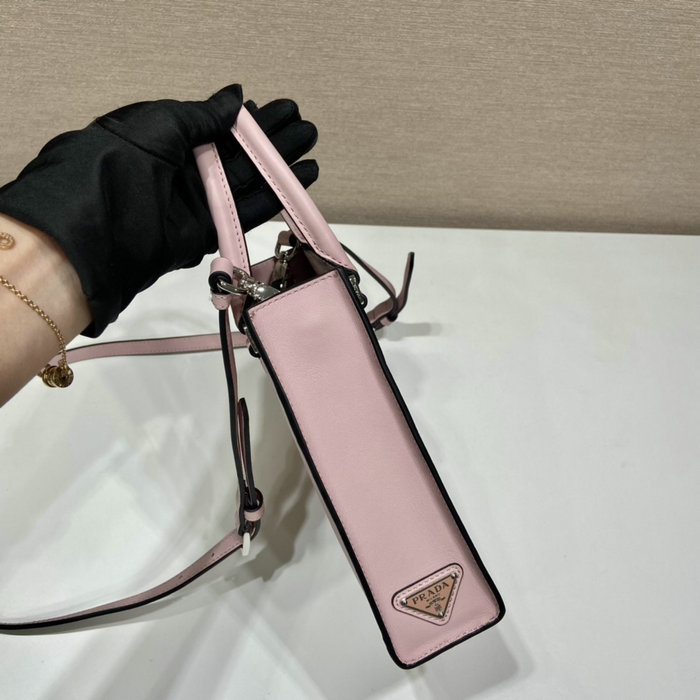 Prada Smooth Leather handbag Pink 1BA333