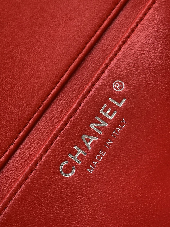 Small Chanel Patent Leather Shoulder Bag Red CF2301