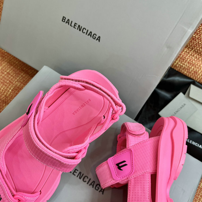 Balenciaga Sandals SLB060401