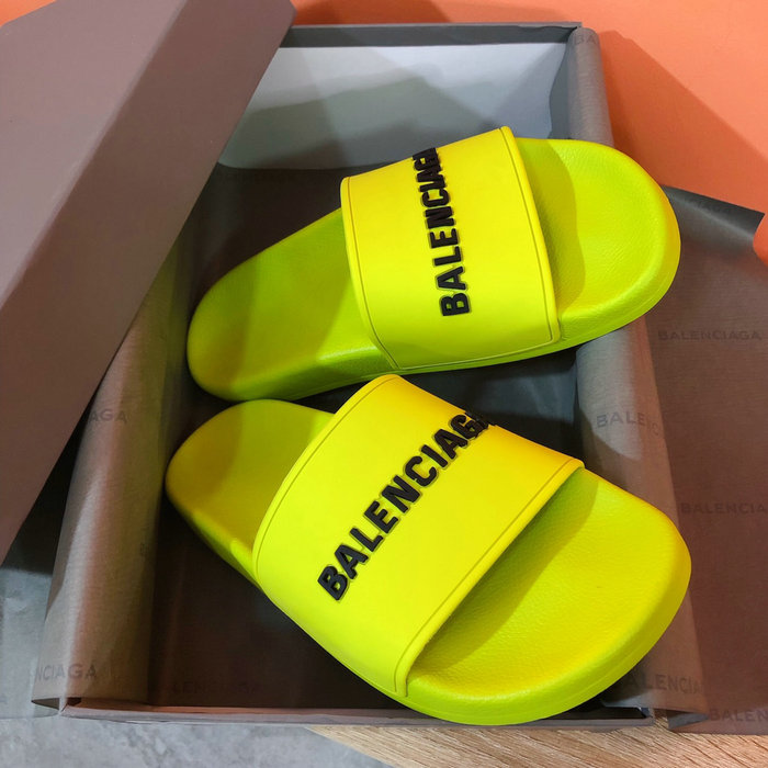 Balenciaga Sandals SNB060901