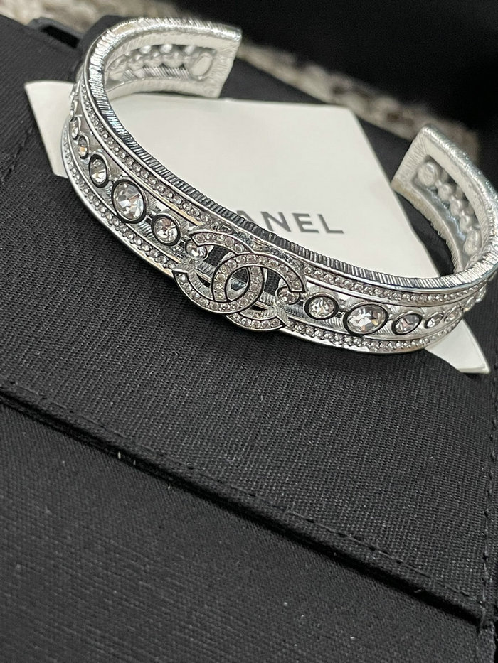 Chanel Bracelet JCB061402