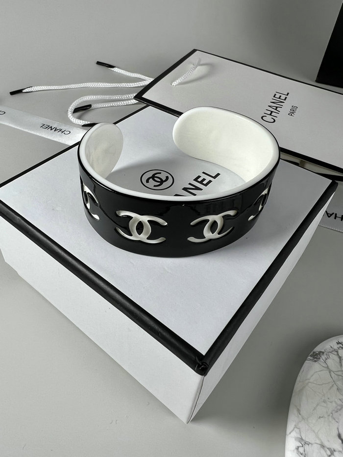 Chanel Bracelet JCB061403