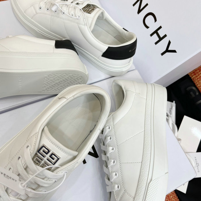 Givenchy Sneakers SLG060412