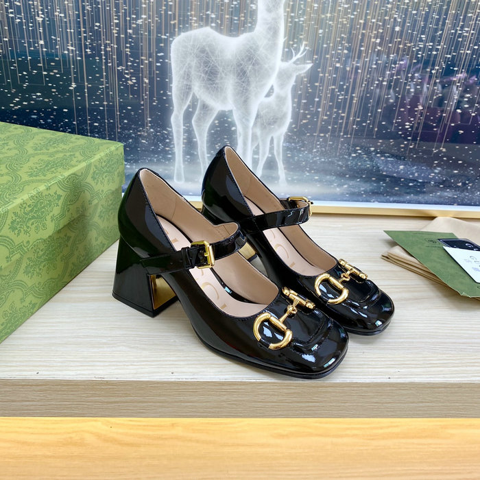 Gucci Patent Leather Pumps SMG061101