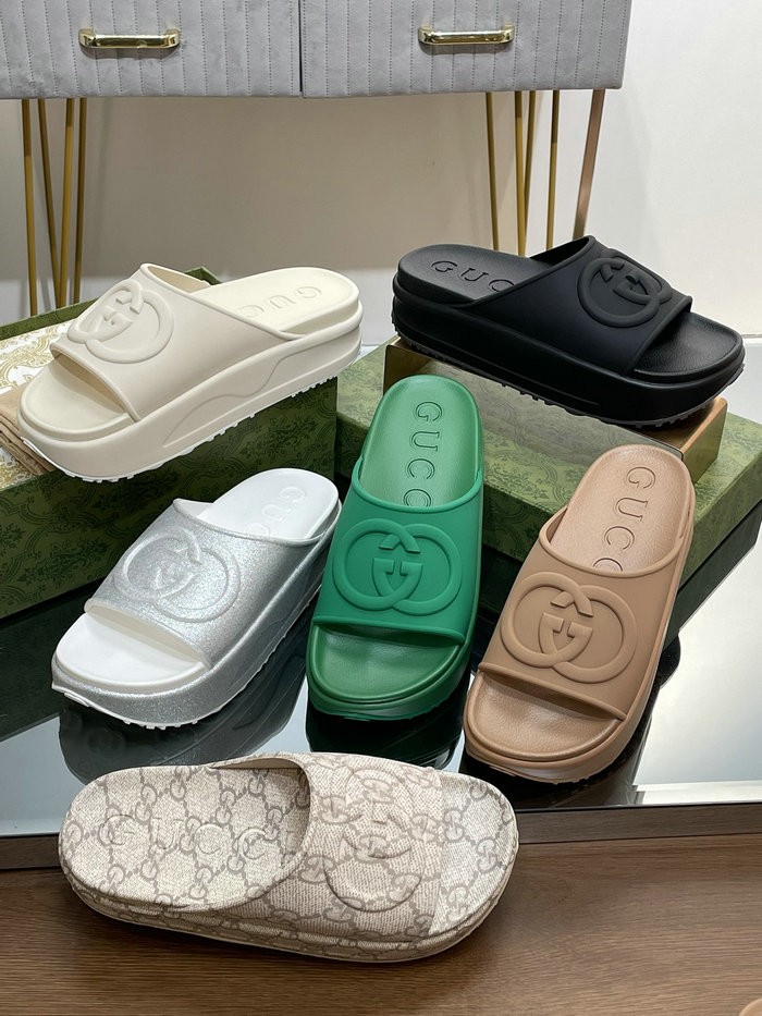 Gucci Sandals SYG060901