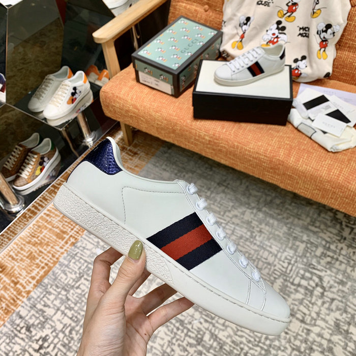 Gucci Sneakers SLG060411