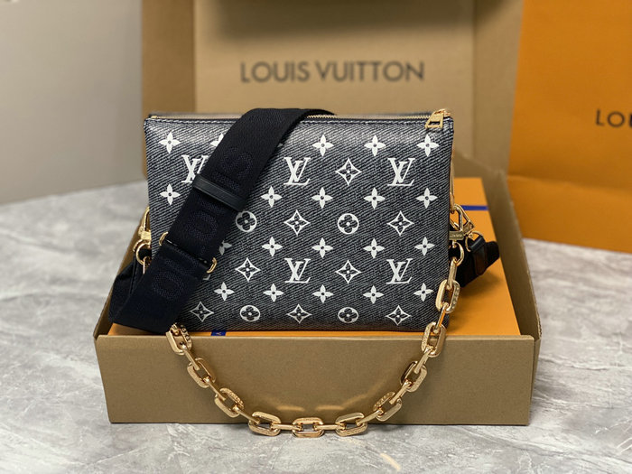 Louis Vuitton Coussin PM M23071