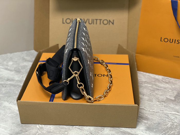 Louis Vuitton Coussin PM M23071