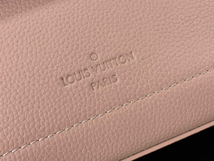 Louis Vuitton LockMe Ever Mini M22626