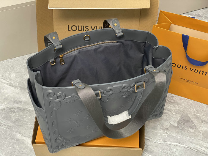 Louis Vuitton Sac Plat Grey M21841