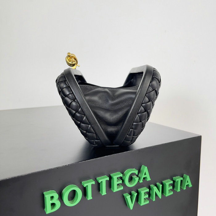 Bottega Veneta Classic Knot Clutch Black B717622