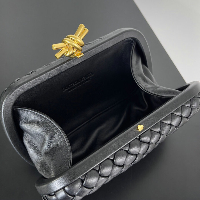 Bottega Veneta Classic Knot Clutch Black B717622