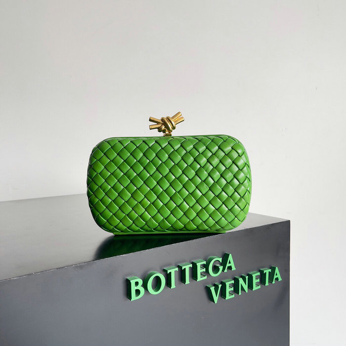 Bottega Veneta Classic Knot Clutch Green B717622