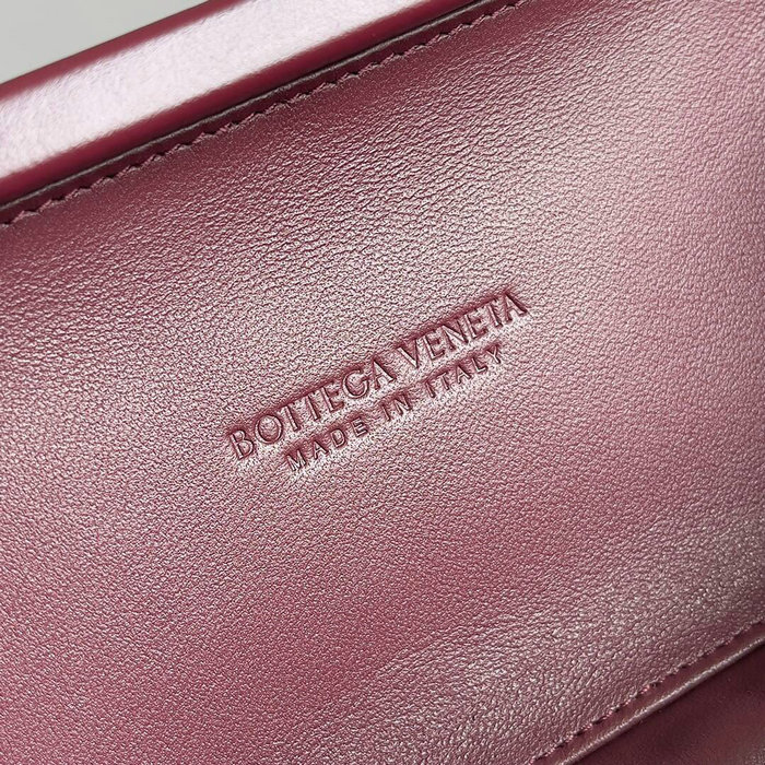 Bottega Veneta Knot Clutch Burgundy B717622