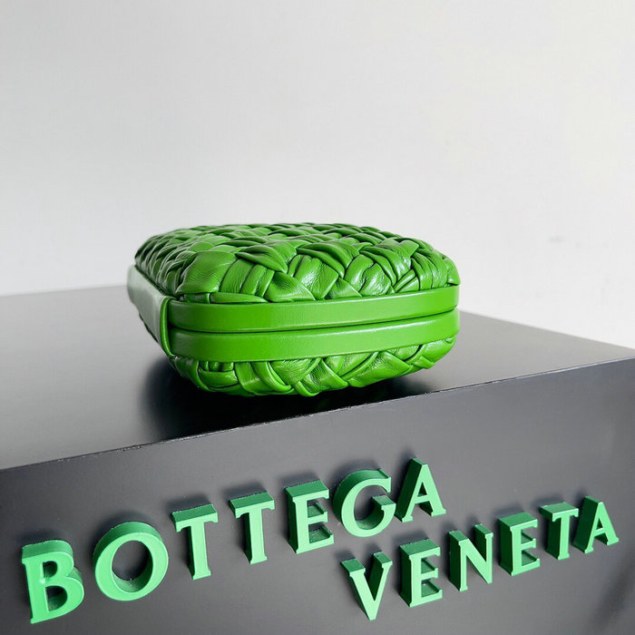 Bottega Veneta Knot Clutch Green B717622