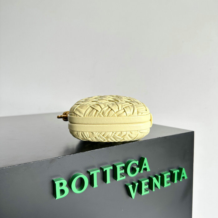 Bottega Veneta Knot Clutch Yellow B717622