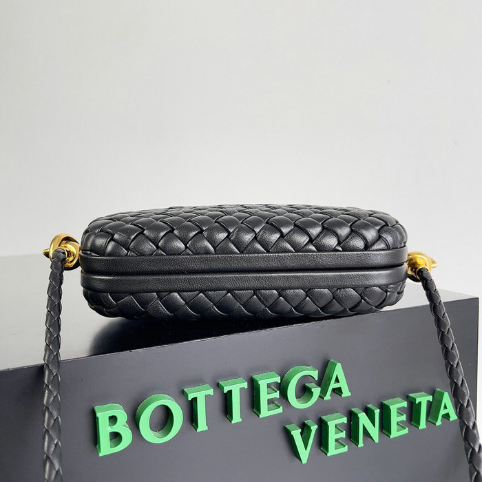 Bottega Veneta Knot Minaudiere Shoulder Bag Black B717623