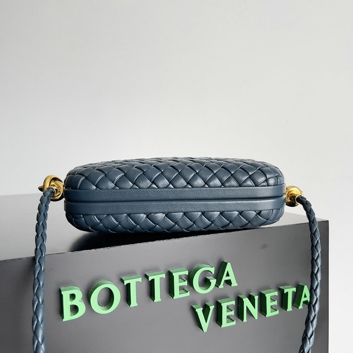 Bottega Veneta Knot Minaudiere Shoulder Bag Blue B717623